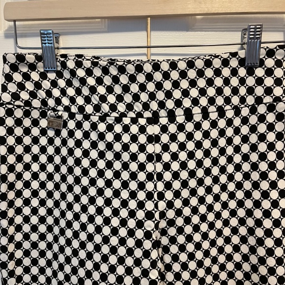 Lisette size 10 pull up pants - Picture 5 of 9